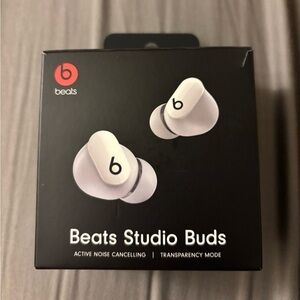 Beats Studio Buds - White